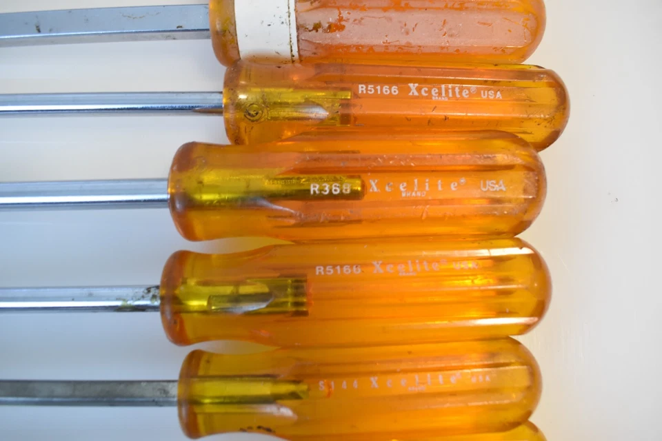 Xcelite Tools USA lot of 13 Screwdrivers and Nut Drivers Phillips and Flathead - Image 3 of 4