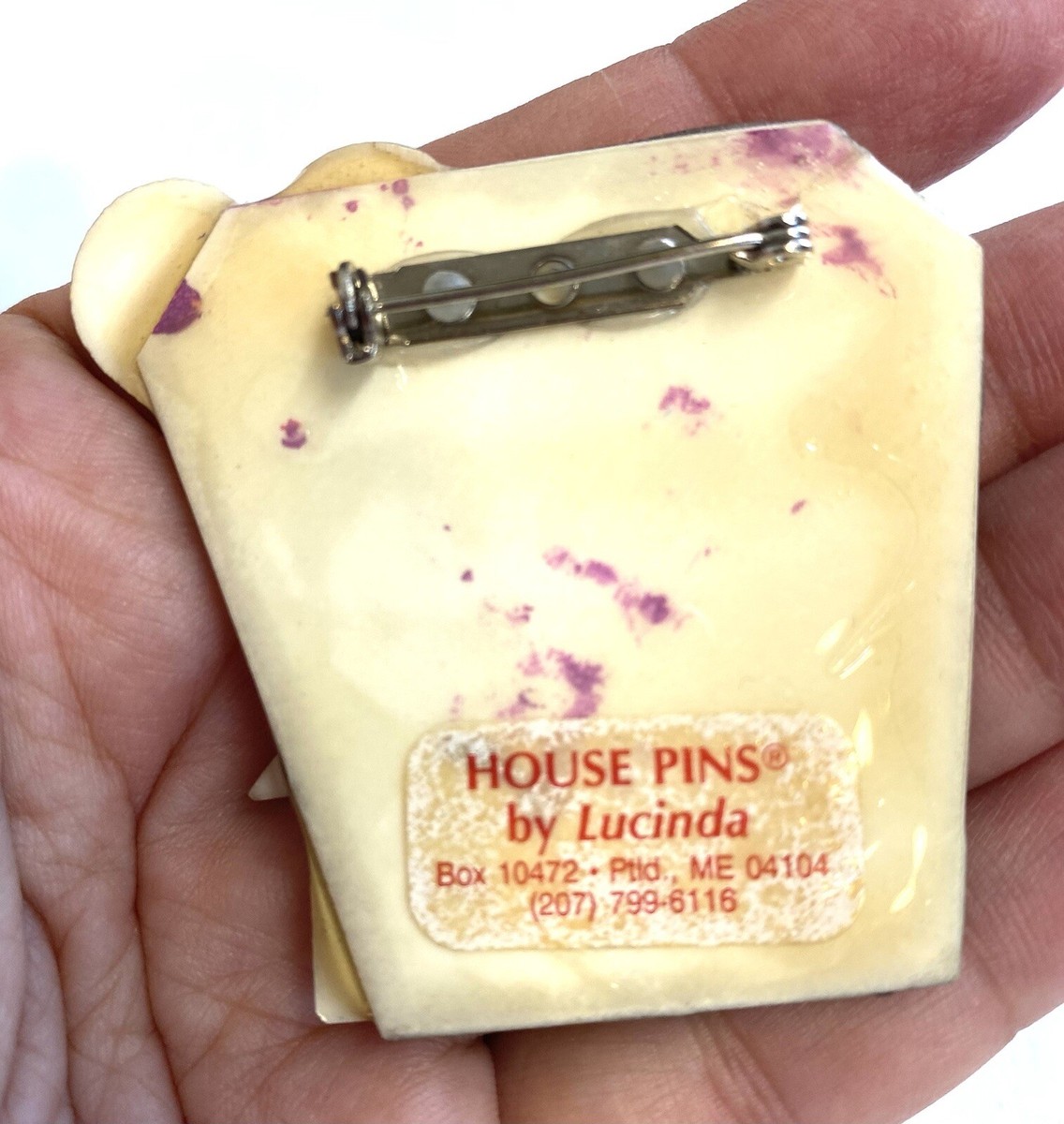 9.286 Vintage brooch, houses, by Lucinda View 2