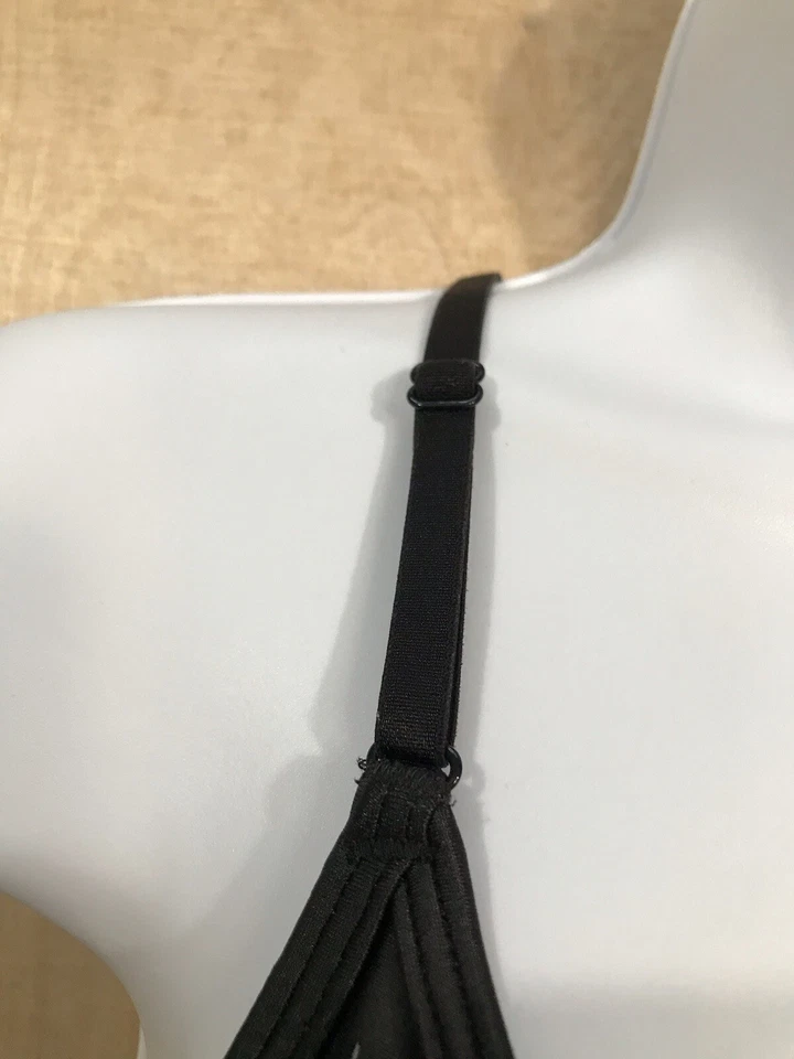 Sutiã esportivo VICTORIA'S SECRET tamanho pequeno preto academia ativa ioga - Imagem 3 de 4