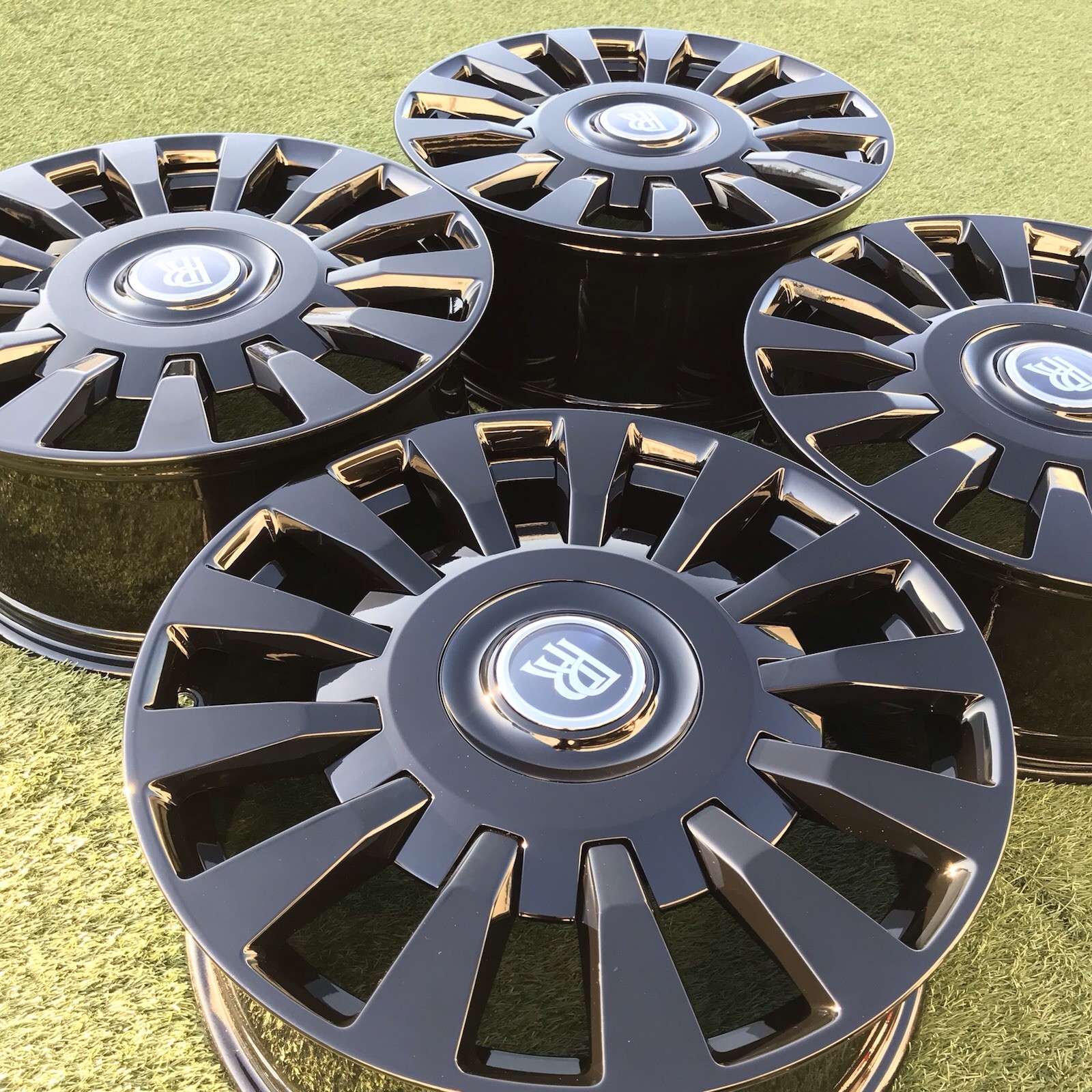 22 ROLLS ROYCE PHANTOM GLOSS BLACK RIMS STOCK OEM 6883747 6883748 WHEELS