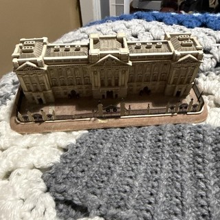 LILLIPUT LANE BUCKINGHAM PALACE L2286 BRITAIN'S HERITAGE COLLECTION 1999 DEEDS
