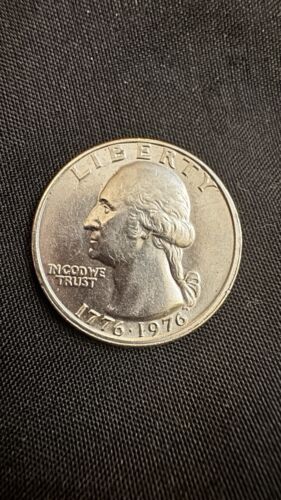 1976 Bicentennial Quarter With Obverse Off Center Error No Mint Mark