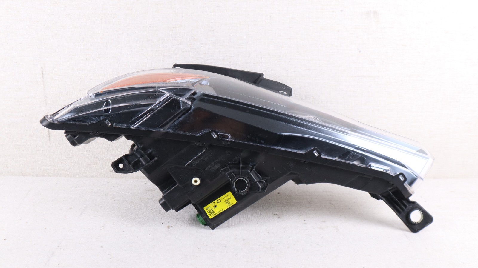 Mint! 2017-2020 Maserati Levante LH Left Driver Headlight LED Non-AFS OEM