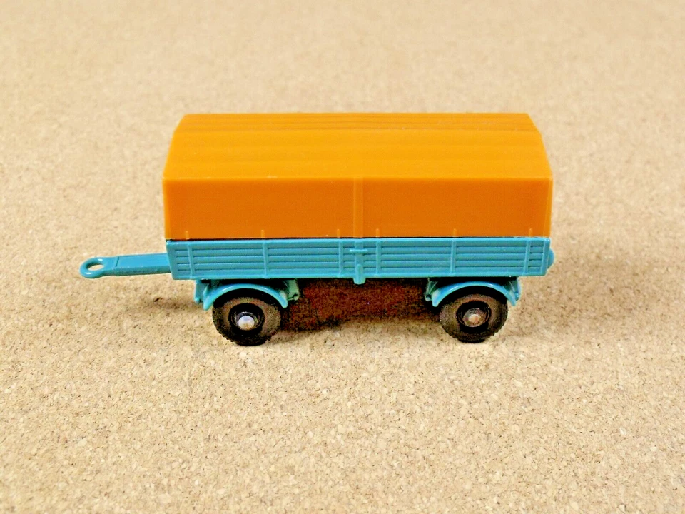 OLD VINTAGE LESNEY MATCHBOX # 2 MERCEDES TRAILER - Image 2 of 4