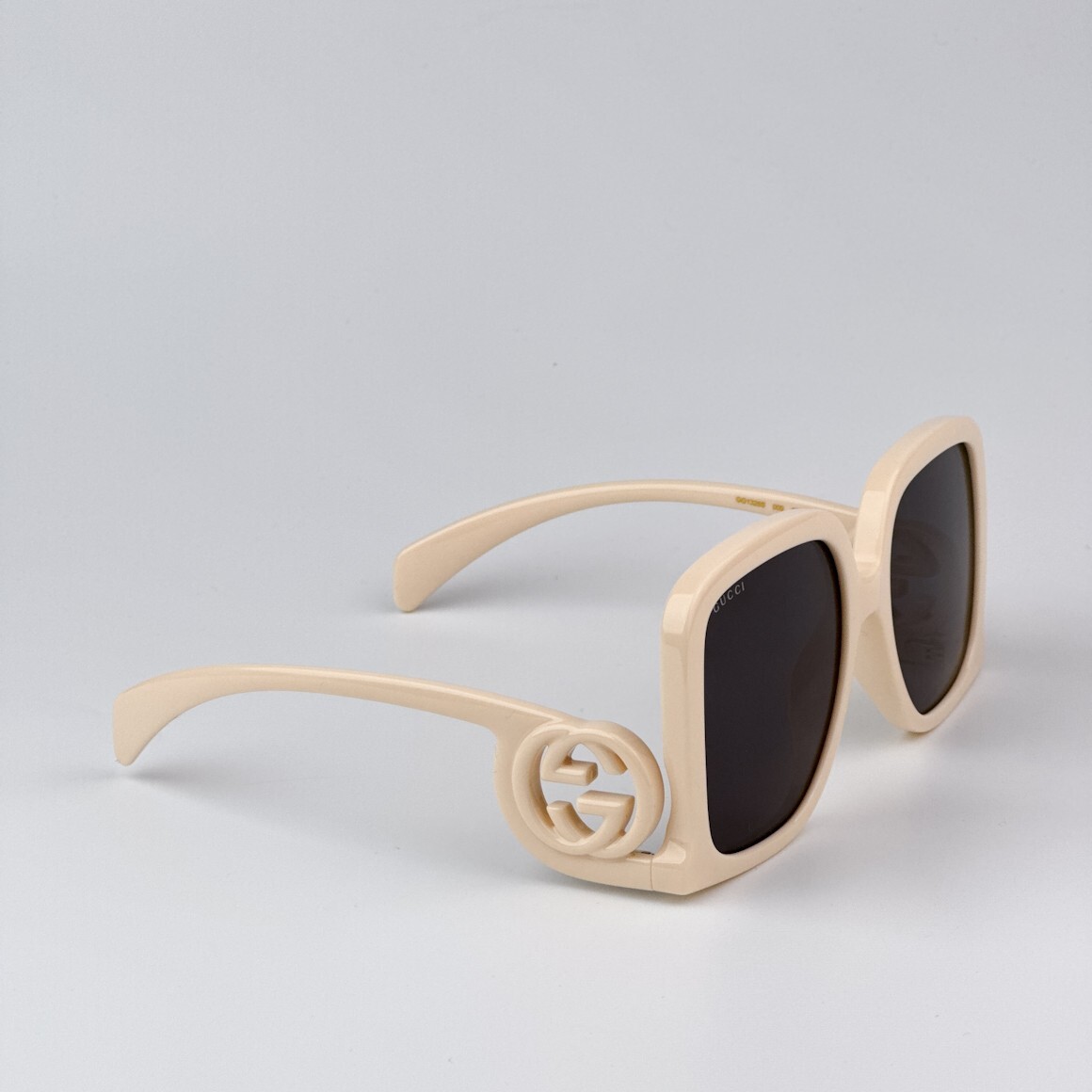 NEW GG1326S 009 GUCCI SUNGLASSES OVERSIZED IVORY GREY WOMEN EYEWEAR GUCCI Gucci Women Sunglasses Ivory Grey Mirror Oversized Square  main image 3