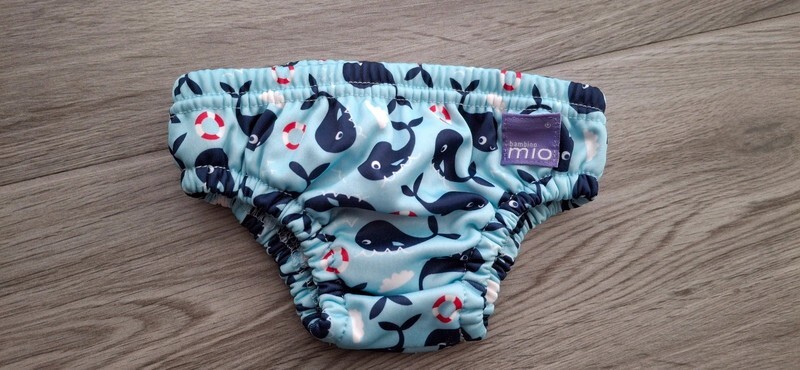 Neuwertig bambino Mio Badehose schwimmenden Wal blau 7-9 kg