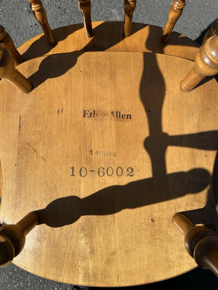 Ethan Allen Heirloom  Maple Wood Colonial Spindle Dining Chairs 10-6002 - Image 3 of 4