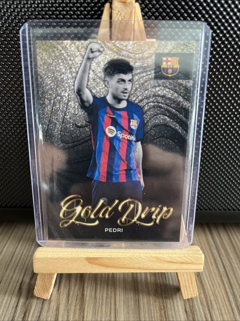 2022-23 Topps Official Team Set Pedri Gold Drip Insert Card - FC Barcelona