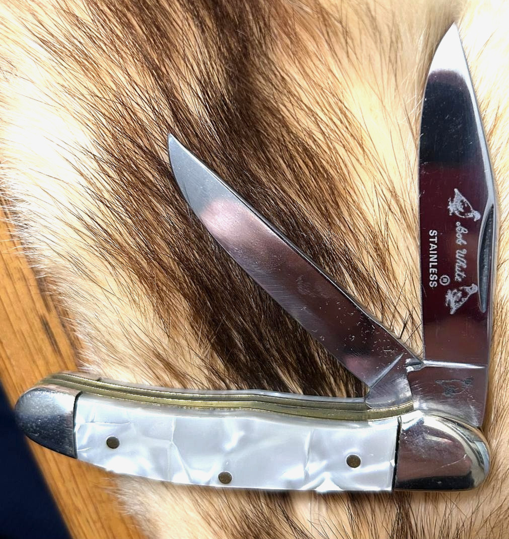 Vintage 1970s Bob White Quail 2-Blade Pocket Knife Cracked Ice Pearl Handles