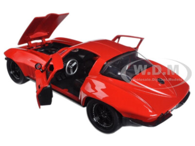 LETTY'S CHEVROLET CORVETTE RED 