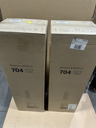 Bowers & Wilkins 704 S2 Floorstanding Speakers -Black (Pair) - BRAND NEW