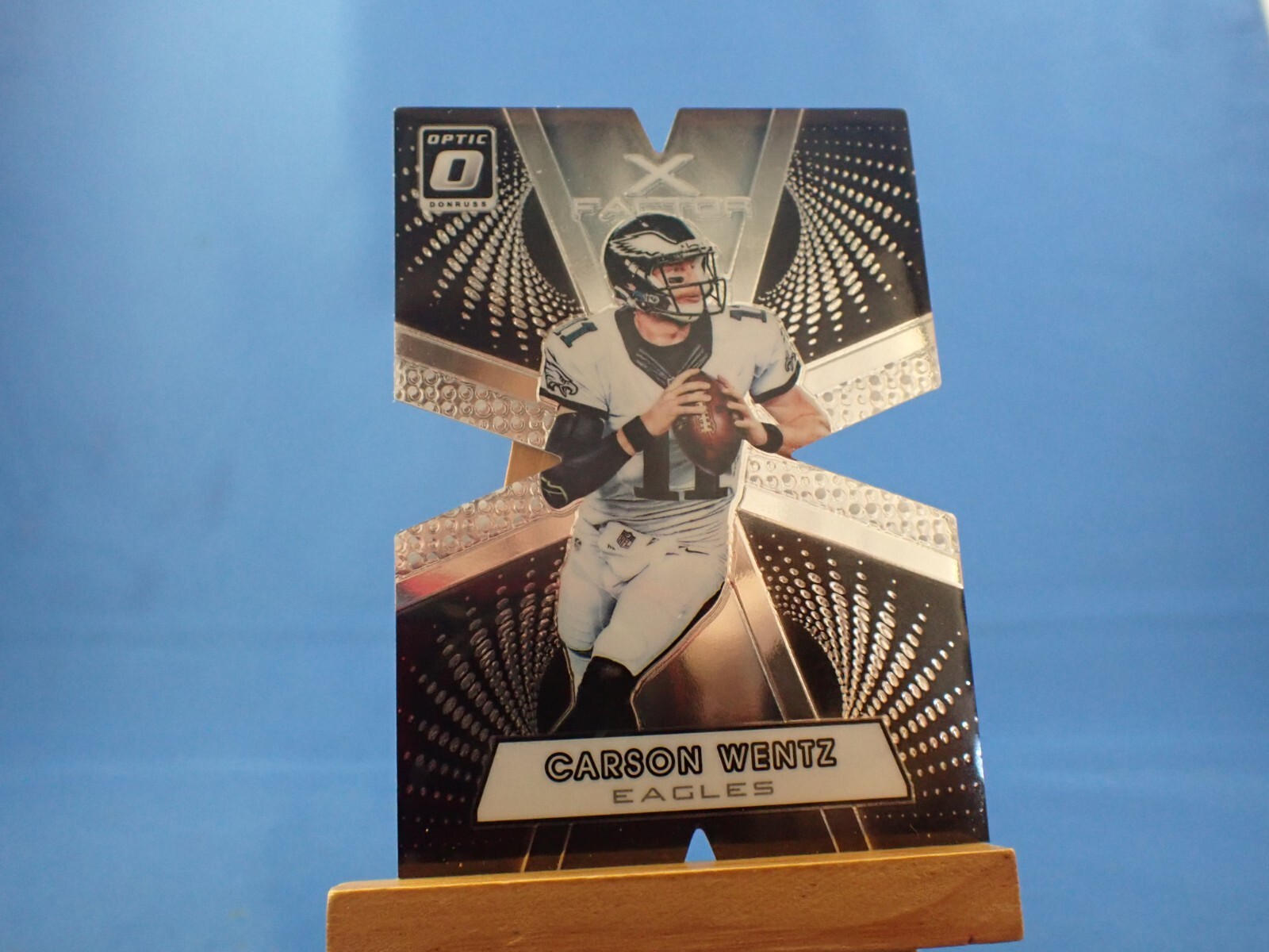 Carson Wentz Donruss Optic 2016 X-Factor Die Cut