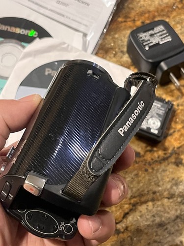 PANASONIC HC-V110 CAMCORDER HD DIGITAL HIGH DEFINITION CARD VIDEO CAMERA Working - Picture 7 of 18
