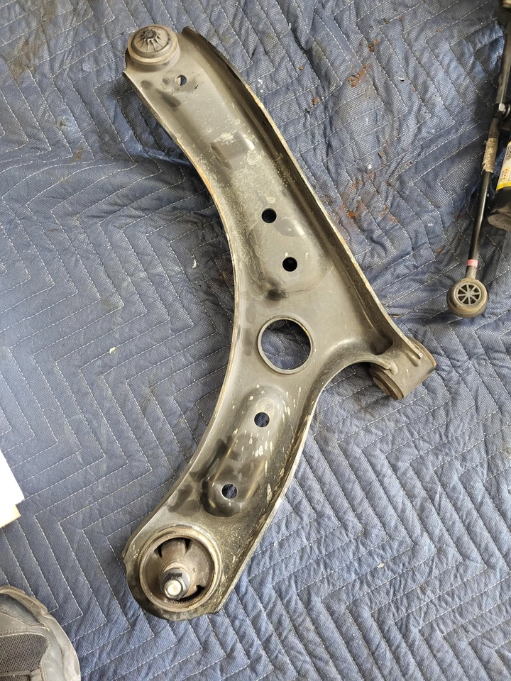 Right Passenger Front Suspension Knee 2021 Kia Seltos S 2.0L FWD 54651-Q5200 22 - Image 4 of 4