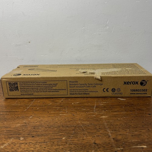 Xerox | Cartucho de tóner magenta capacidad estándar Xerox VersaLink C400 106R03503 - Imagen 4 de 6