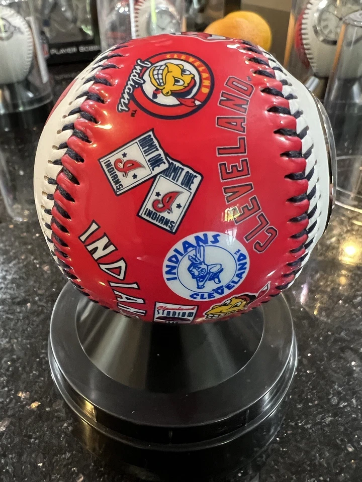 Cleveland Indians retro MLB Baseball Clock In Case Made By Rawlings. - Image 4 of 4