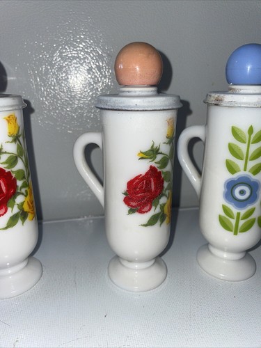 Lot of 3 Vintage 70s Avon Dutch Treat Demi Cup Milk Glass Lotion Jar Decor Mod - Picture 5 of 6
