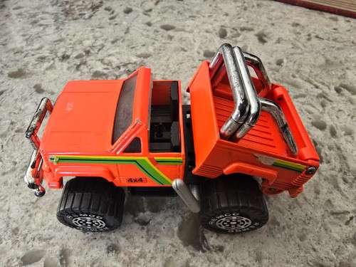 REMCO CAMION 4X4 CON LETTO BASCULANTE SCALA 1:32 PRESSOFUSO VERNICE ARANCIONE *NUOVO* - Foto 6 di 6
