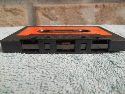 VINTAGE HALLOWEEN SPOOKY SOUNDS CASSETTE TAPE. VEERY GOOD! - Picture 4 of 4