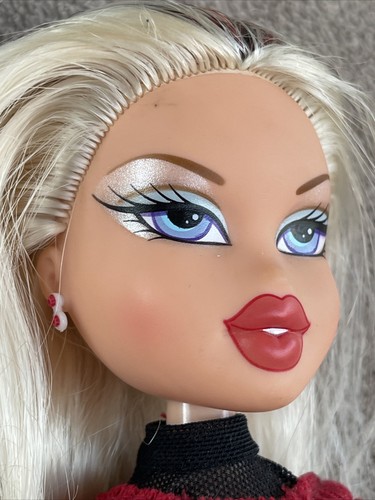 Muñeca Bratz Spider Man 3 Cloe rara - Imagen 3 de 7