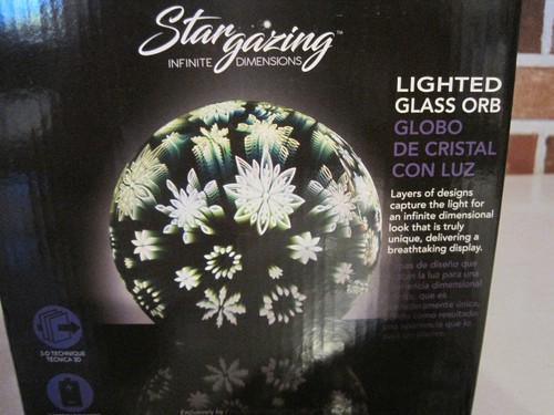 EVERGREEN STARGAZING LED LIGHTED GLASS ORB GLOBE 6" TALL 3 FUNCTION SWITCH--NEW - Picture 2 of 12