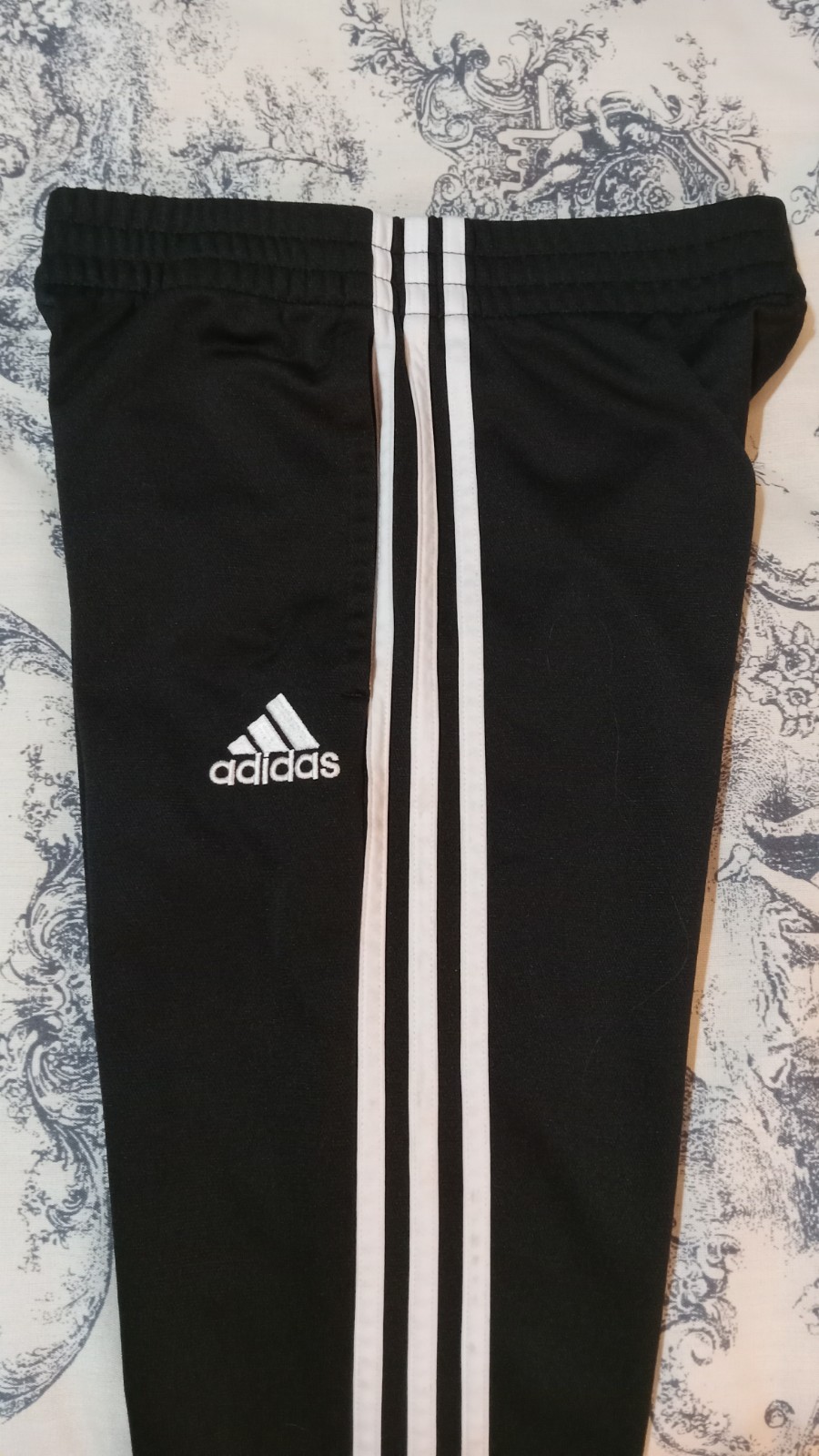 Picture 1 of 10