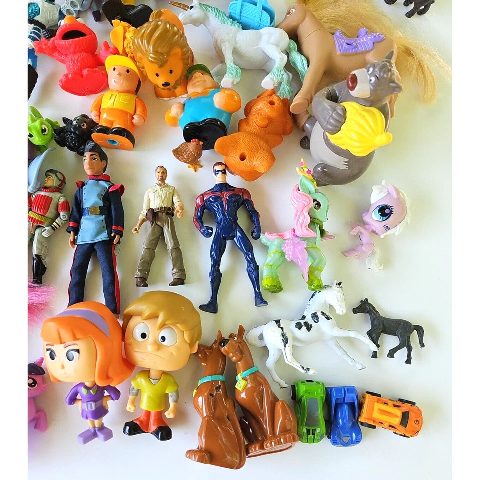 Random Lot Toy Figures Replacements Vintage to Now As Is 50 Plus Cake Toppers - Image 3 of 4
