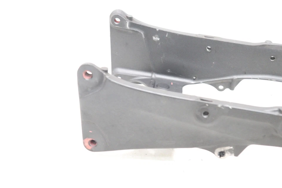 09-24 KAWASAKI NINJA ZX6R OEM SUBCHASIS TRASERO SUBMARCO TRASERO * RECTO * Foto 3 de 4