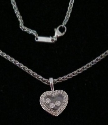 Happy Diamonds Chopard necklace 
