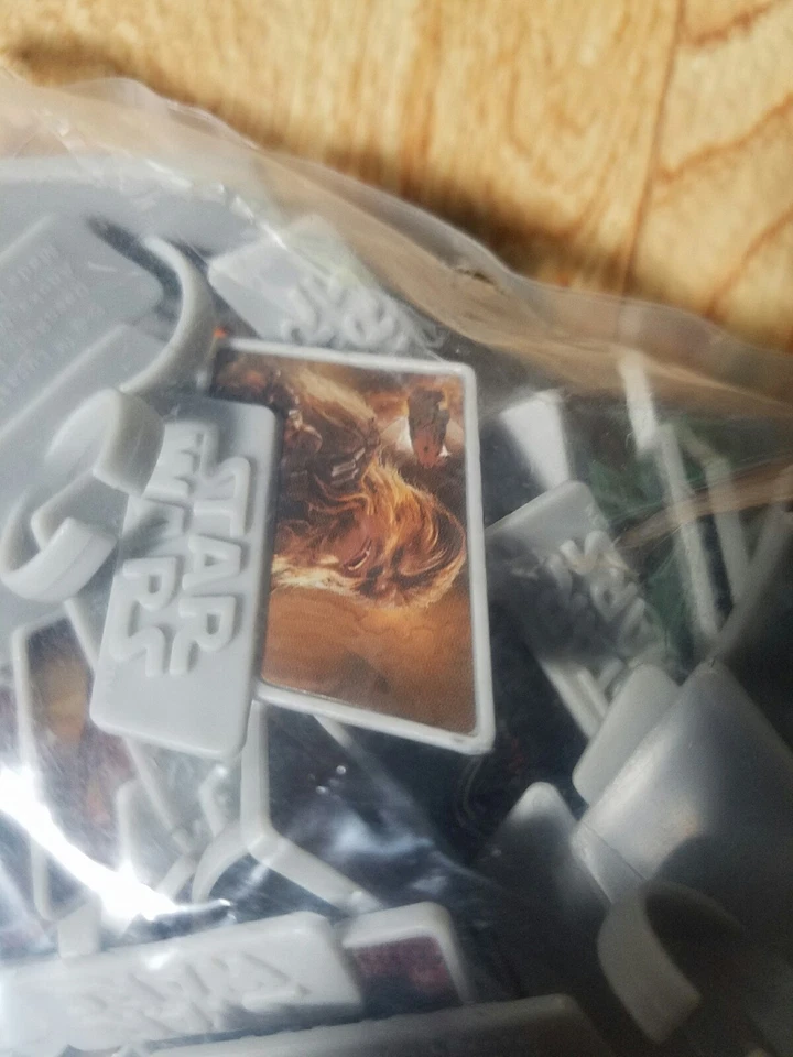 Nuevo Star Wars El Despertar de la Fuerza Cupcake Topper Anillos 144ct Fiesta de Cumpleaños Foto 2 de 4