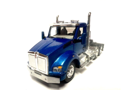 DCP / FIRST GEAR 1/64 SCALE T-880 KENWORTH DAY CAB, BLUE, GRAY