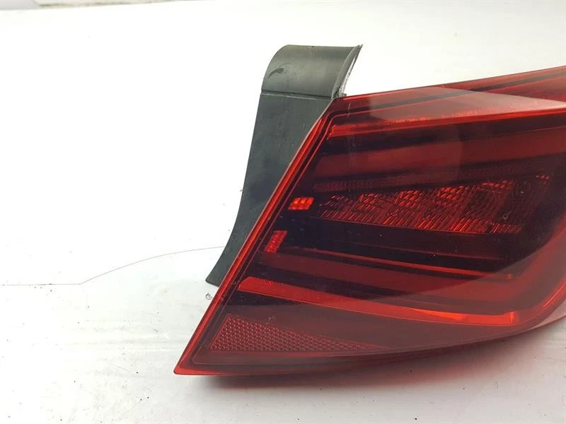 2019 SEAT LEON REAR TAIL LIGHT RH DRIVER SIDE 5 DOOR HATCHBACK 5F0945208F - Image 2 of 4