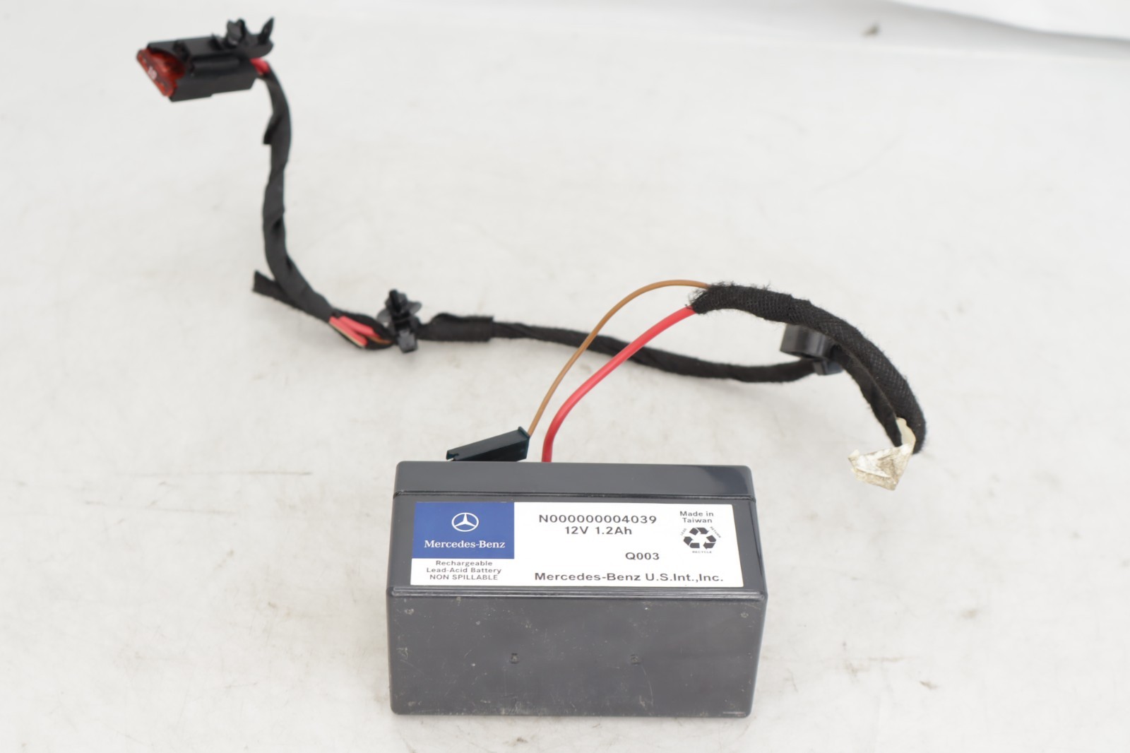 N00000004039 Auxiliary AUX Battery 12V 1.2AH for Mercedes Benz CL ML R ...