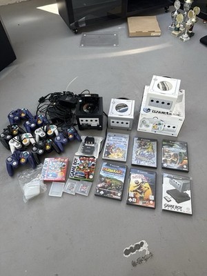 GameCube Konvolut - Diverse Spiele, Controller, Gameboy Player, Mario kart