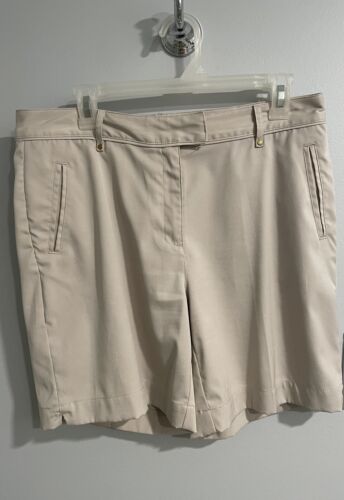 Lady Hagen Golf Shorts, Size 8. Lots Of Life Left! Free Shipping! - Picture 1 of 6