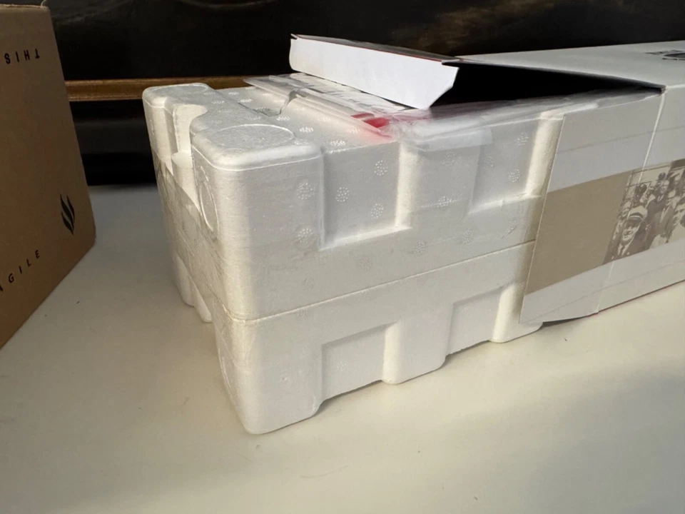 TWH TWH094-01151 Seagrave TDA New London Fire Ladder 25 1/50 - Image 3 of 3