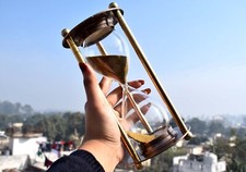 "Luxuriously Crafted Brass Sand Timer with  Brown Sand, Classic Decorative Gift