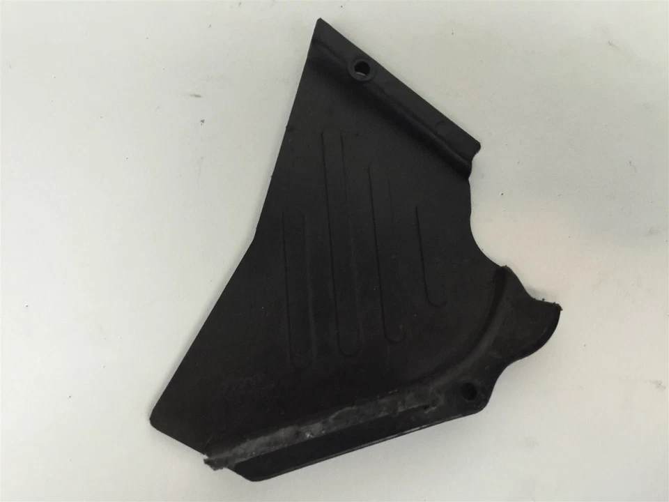 1990 年杜卡迪 906 帕索前链轮盖护板 24710111A 免运费 — 第 3/4 张图片