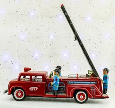 MF718 Metal Friction Fire Truck Auto Ladder  Ringing Bell Near Pristine OEM Box