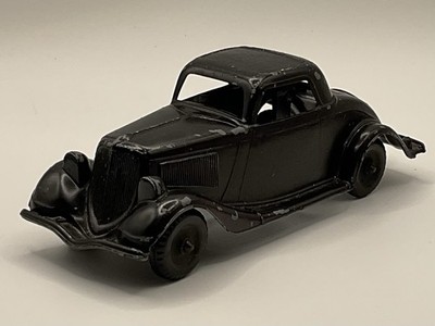 Vintage 1930s Hubley Lancaster PA 404 Diecast Black 3-Window Coupe Car 5-1/2 