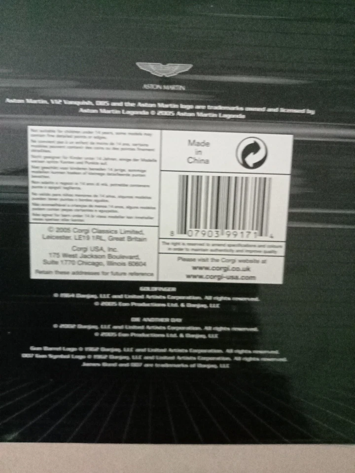 Corgi and Bond 40th Anniversary Die Another Day And Gold finger Set - Image 4 of 4