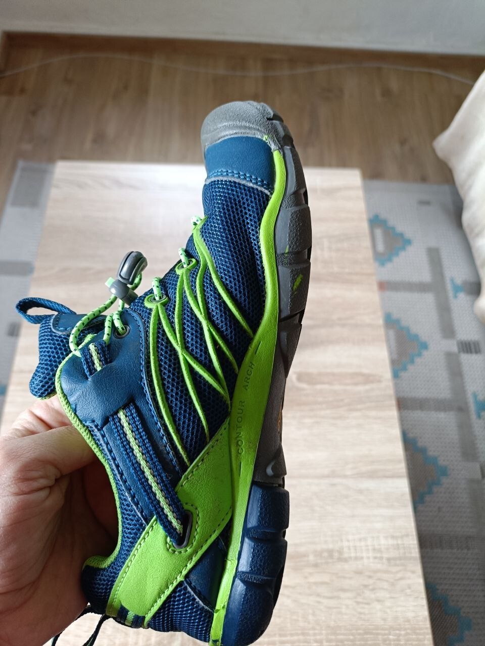 Stivali da trekking donna KEEN taglia 23 5 resistenti e comodi ottime condizioni