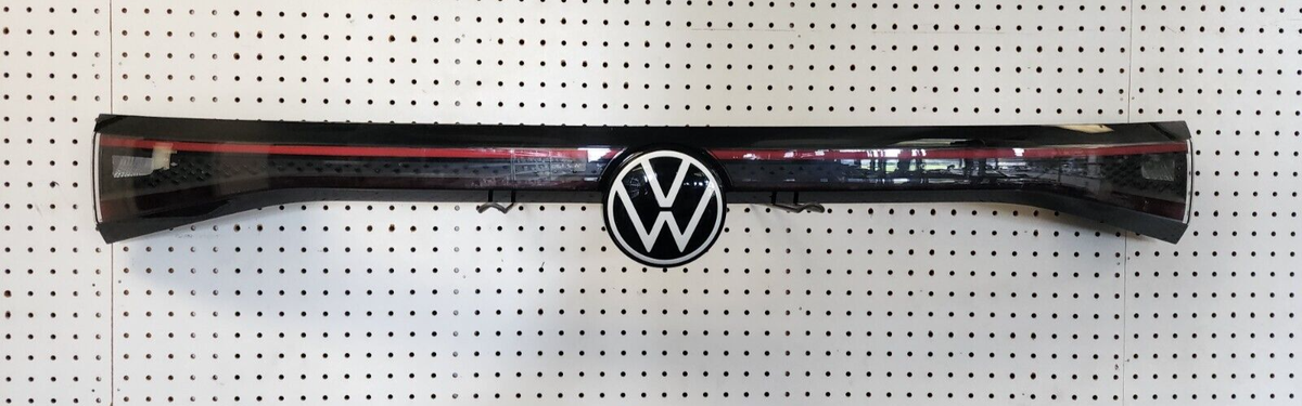OEM 2021-2023 Volkswagen ID.4 Rear LED Center Tail Light