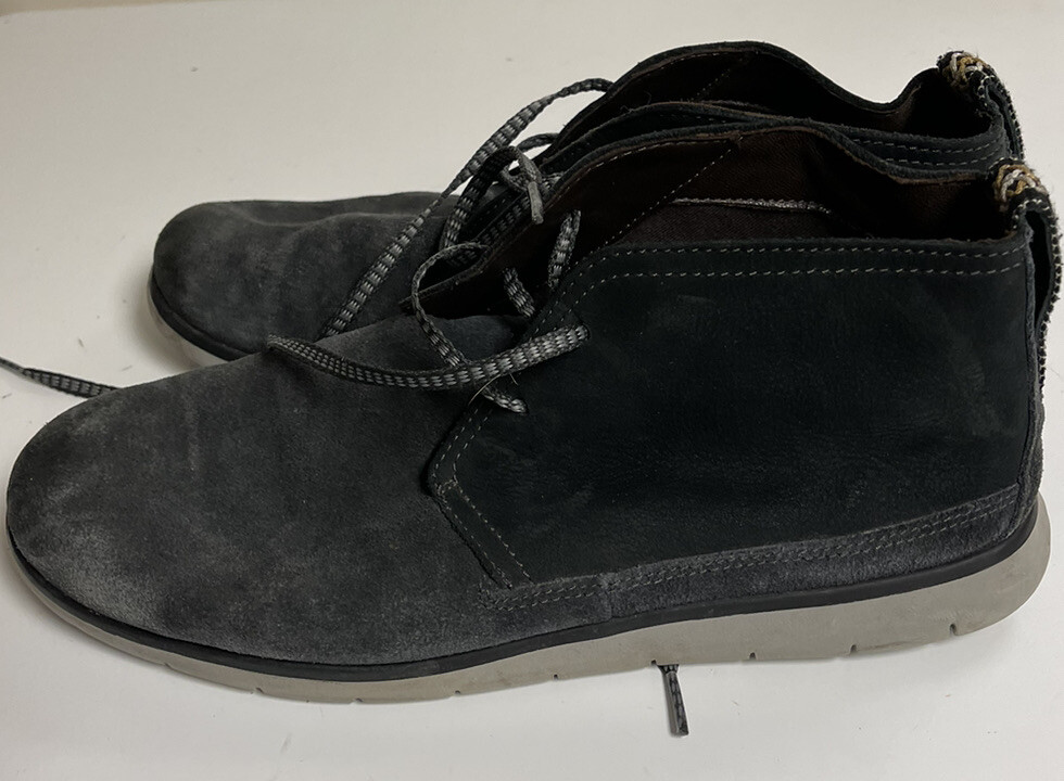 UGG Mens 1094358 Freamon Waterproof Chukka Gray Leather  display picture 1