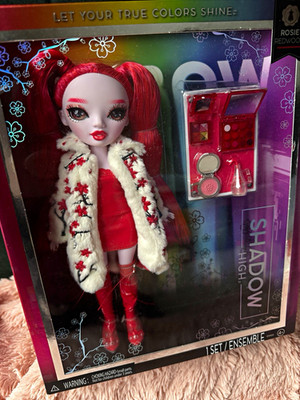 MGA Shadow High Rosie Redwood Fashion Doll w/ Accessories, New in Box