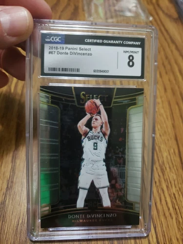 2018-19 Panini Select #67 Donte DiVincenzo CGC 8 NM-MT Milwaukee Bucks RC