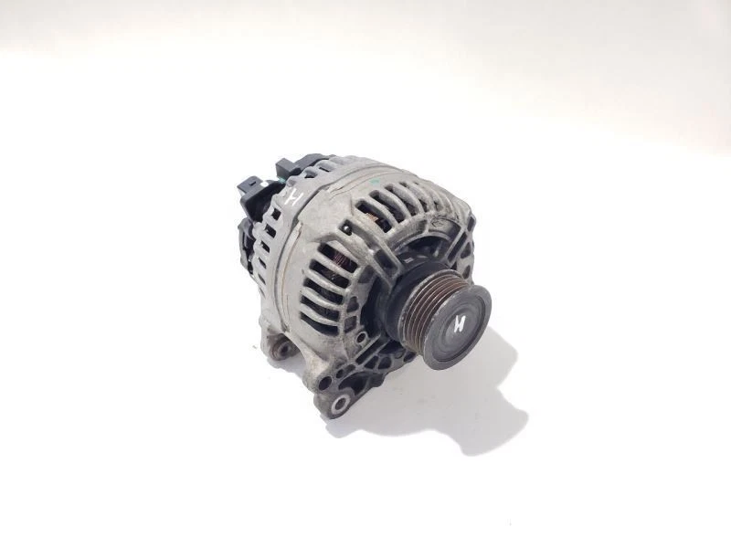 Alternador 140amp PN 07k903023c OEM 2006 2007 2008 2009 Volkswagen Beetle Foto 2 de 4