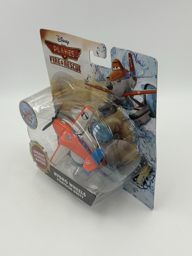 2014 Disney Planes Fire & Rescue Hydro Wheels Pontoon Dusty CBD88 - Picture 12 of 24