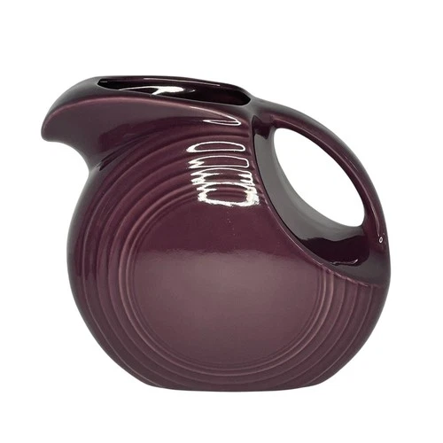 EUC Vtg Heather Purple Fiesta Ware Disk Pitcher 64 Oz. Homer Laughlin Retired