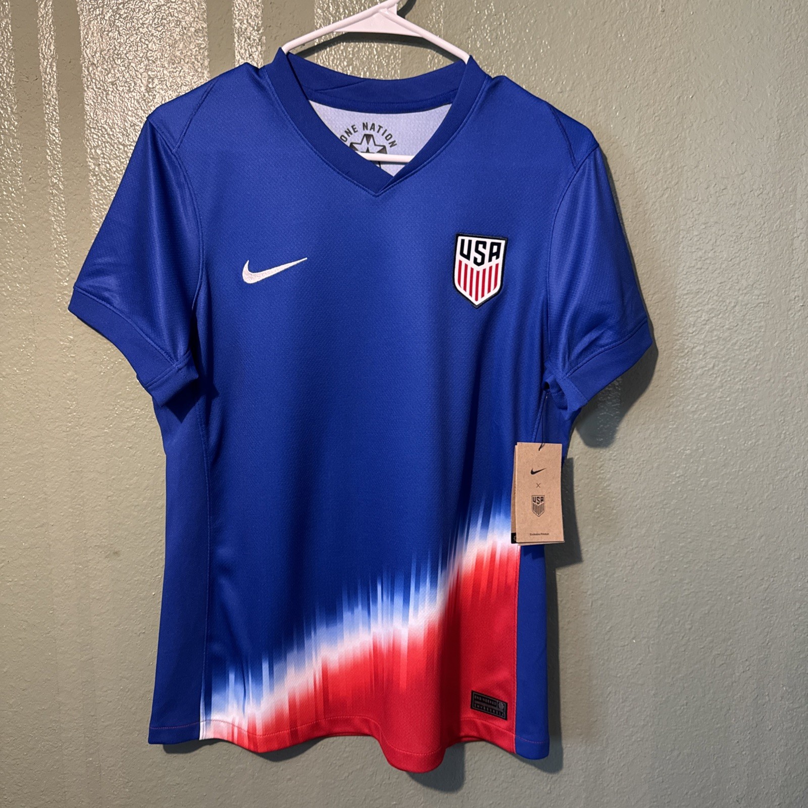 NWT Women's Medium USMNT 2024 Stadium Away Nike Dri-fit Soccer Replica Jersey